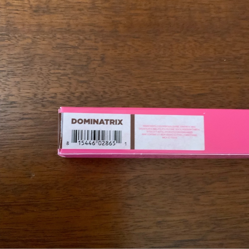 Jeffree Star Dominatrix velour lip liner